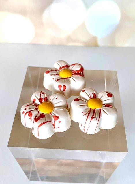 Lemon Ganache filled White Chocolate Bonbon